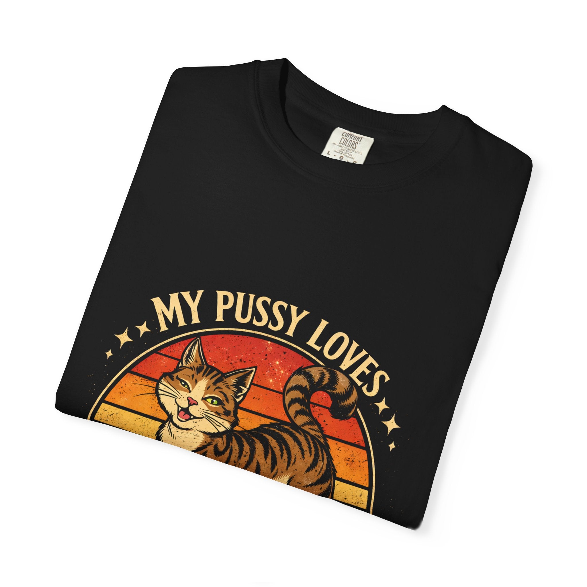 My Pussy Loves a Good Stretch Funny Cat T-Shirt